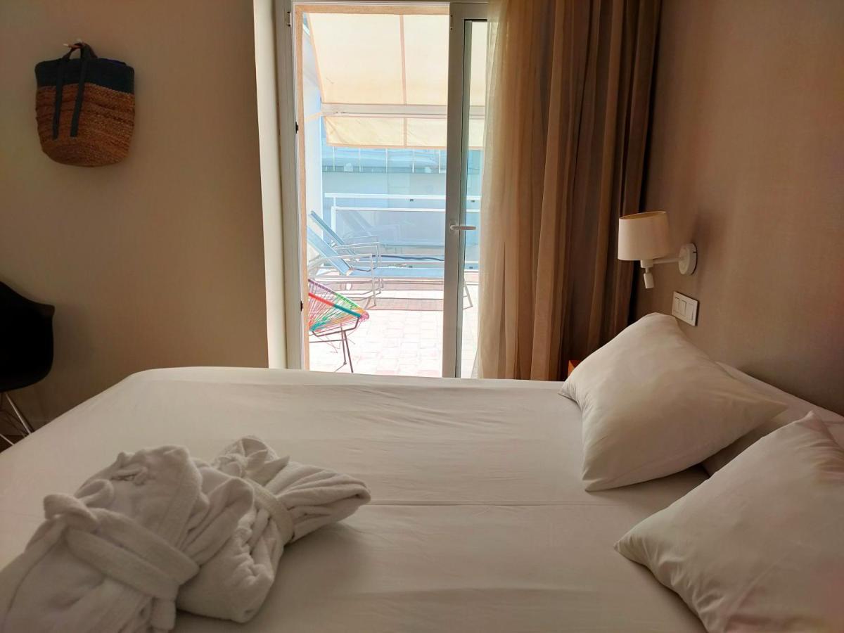 Hotel & Apartaments Thalassa Sport & Spa Roses Eksteriør billede