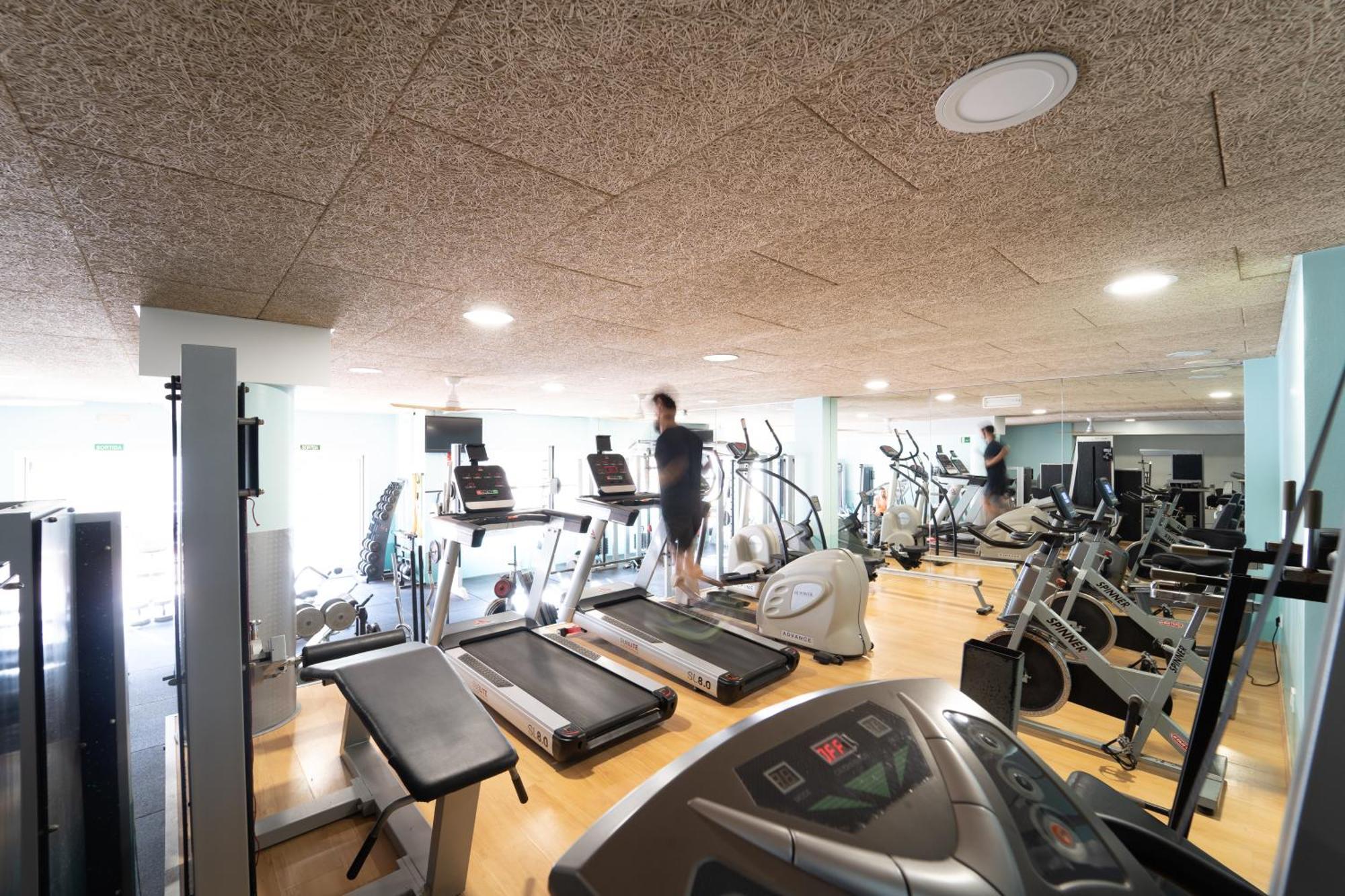 Hotel & Apartaments Thalassa Sport & Spa Roses Eksteriør billede
