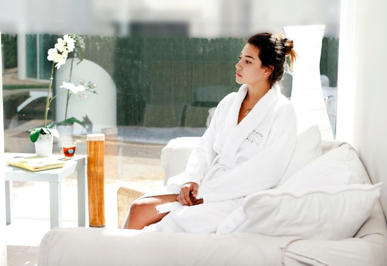 Hotel & Apartaments Thalassa Sport & Spa Roses Eksteriør billede